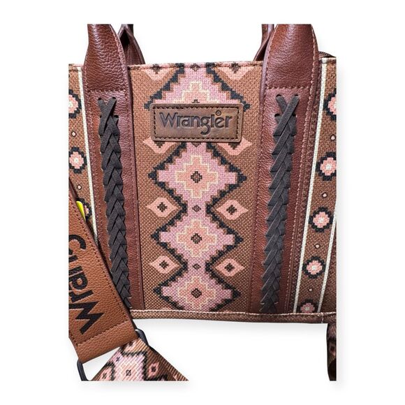 Wrangler Brown Crossbody Bag Boho Western Tote Adjustable Strap BNWT - Picture 10 of 11